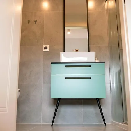 Mieta Oda ve Kahvaltı