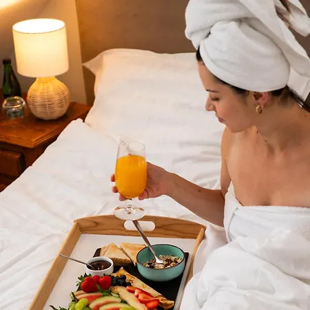 Oda ve Kahvaltı Mieta